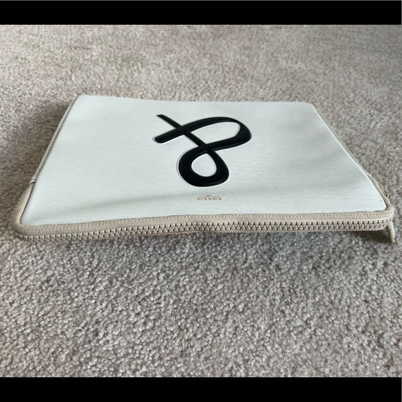 Fossil Tablet Case - Picture 3 of 4